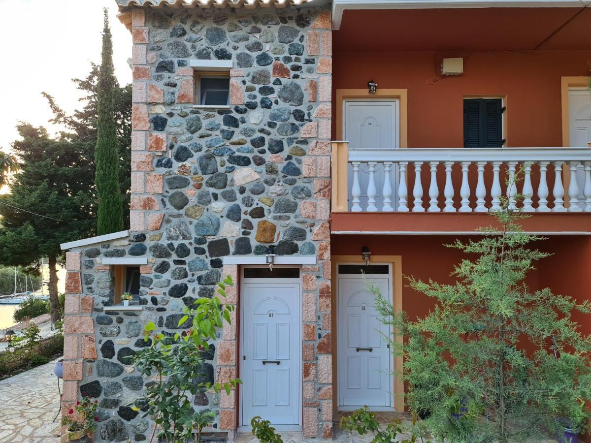 Edem Studios Sivota  Bagian luar foto