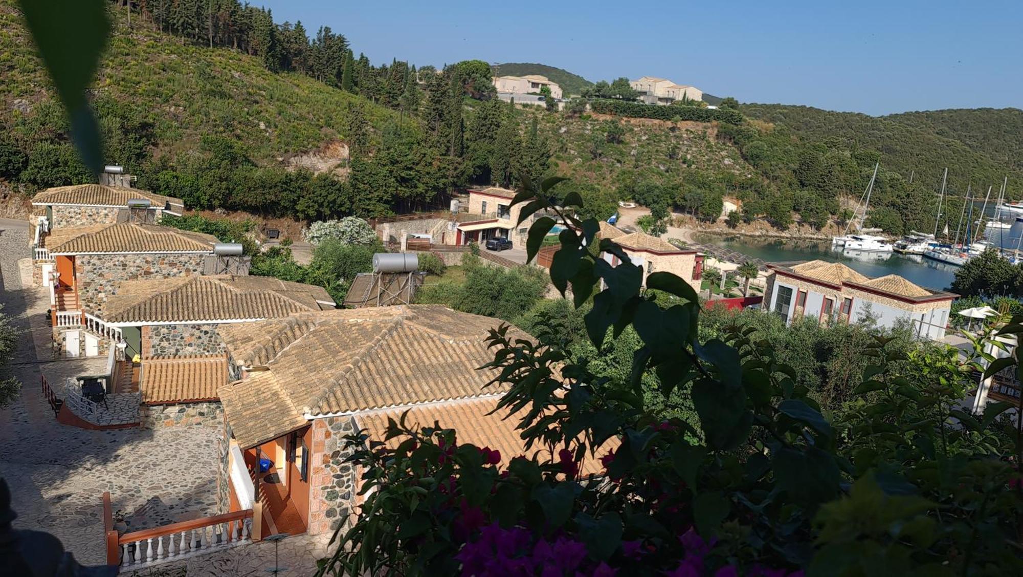 Edem Studios Sivota  Bagian luar foto